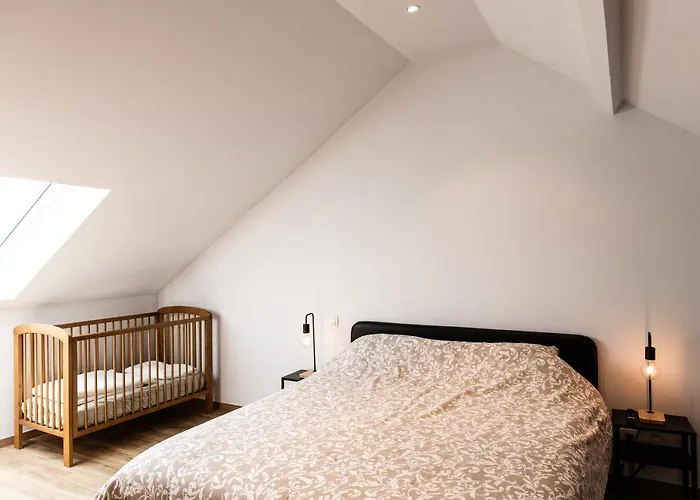 Le Panorama * Ντινάντ