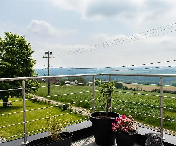 Le Panorama * Ντινάντ